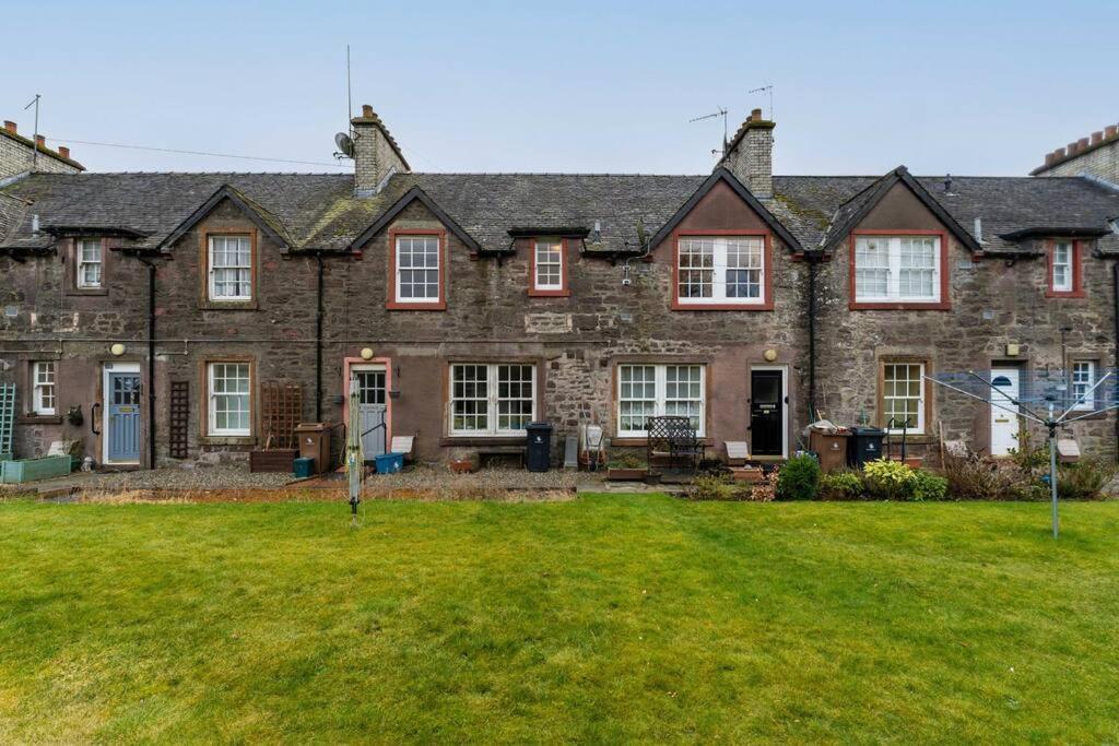 The Old Deanston Workers Cottage Doune Exterior photo