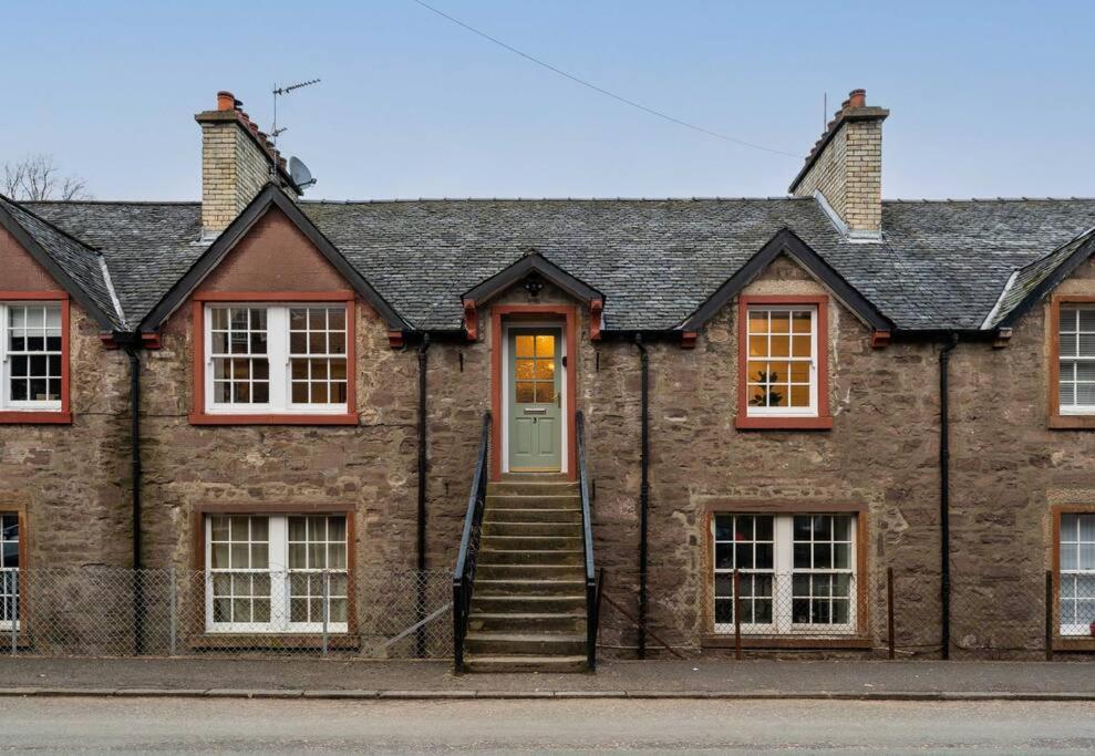 The Old Deanston Workers Cottage Doune Exterior photo